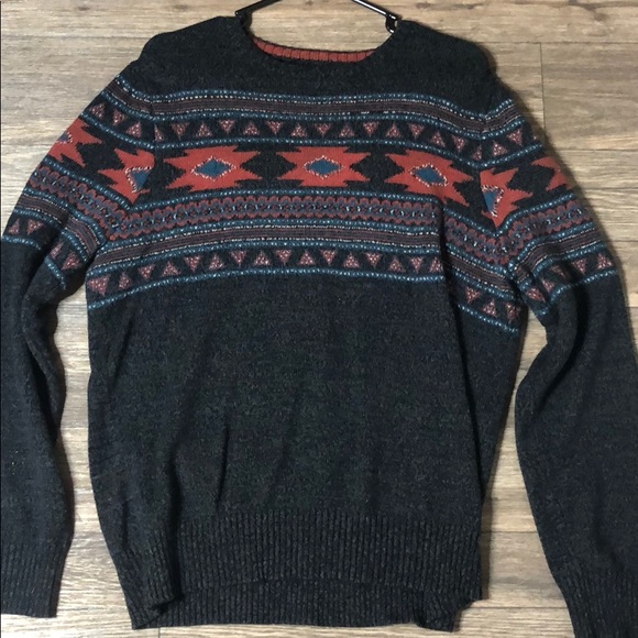 urban pipeline Other - Men’s Urban Pipeline Sweater!!